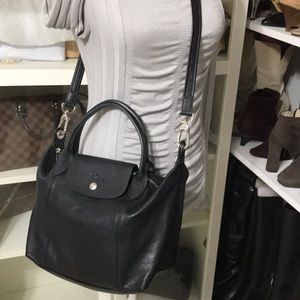 Longchamp small black cuir bag